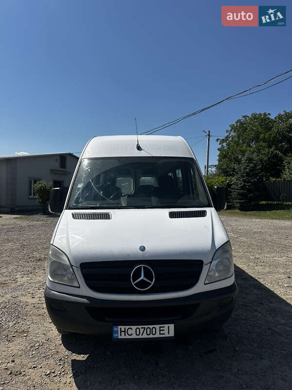 Туристический / Междугородний автобус Mercedes-Benz Sprinter 2012 в Дрогобыче фото 4 Туристический / Междугородний автобус Mercedes-Benz Sprinter 2012 в Дрогобыче