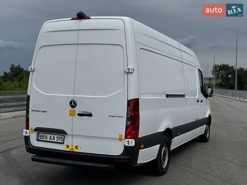Вантажний фургон Mercedes-Benz Sprinter 2022 в Рівному