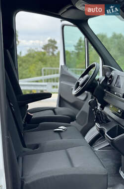 Грузовой фургон Mercedes-Benz Sprinter 2022 в 