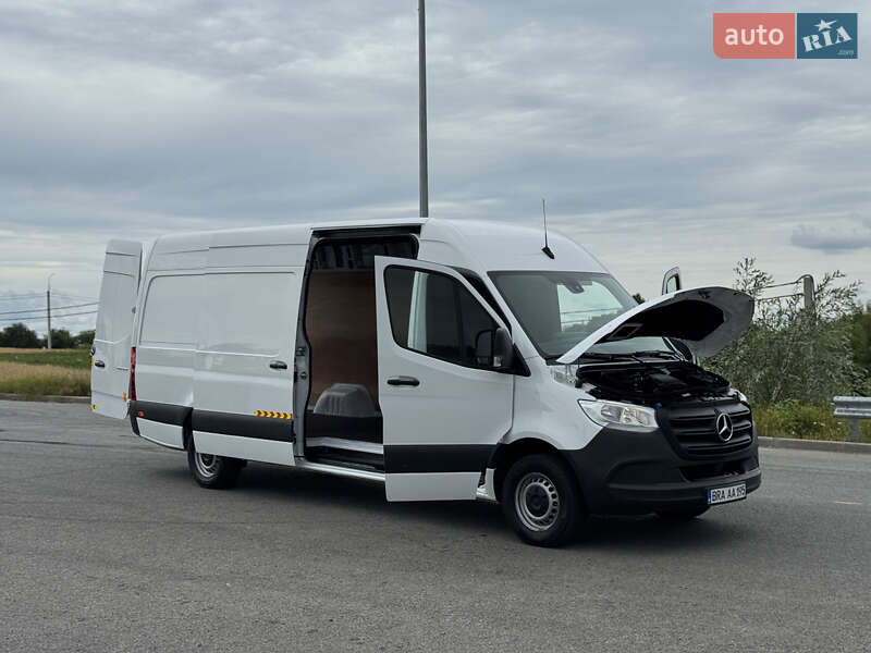 Вантажний фургон Mercedes-Benz Sprinter 2022 в Рівному