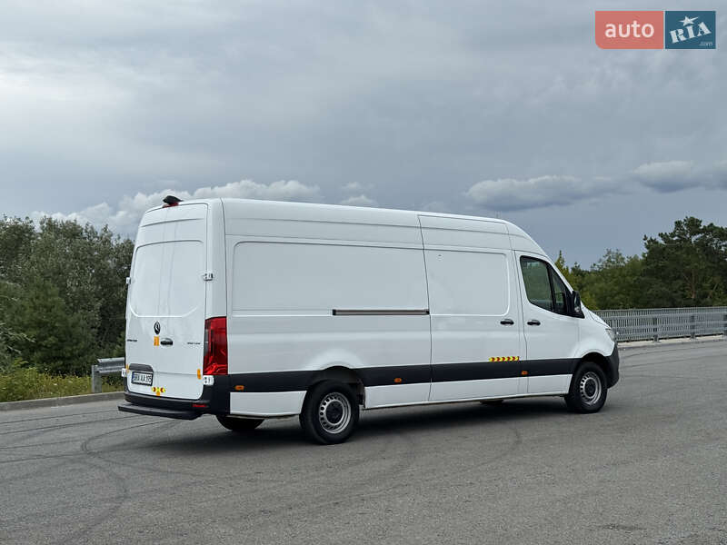 Вантажний фургон Mercedes-Benz Sprinter 2022 в Рівному