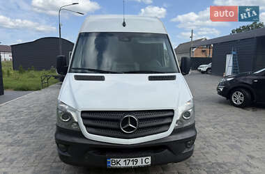 Грузовой фургон Mercedes-Benz Sprinter 2016 в Ровно