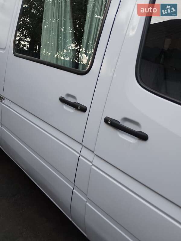 Микроавтобус Mercedes-Benz Sprinter 2002 в Барановке