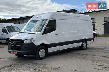 Вантажний фургон Mercedes-Benz Sprinter 2022 в Рівному