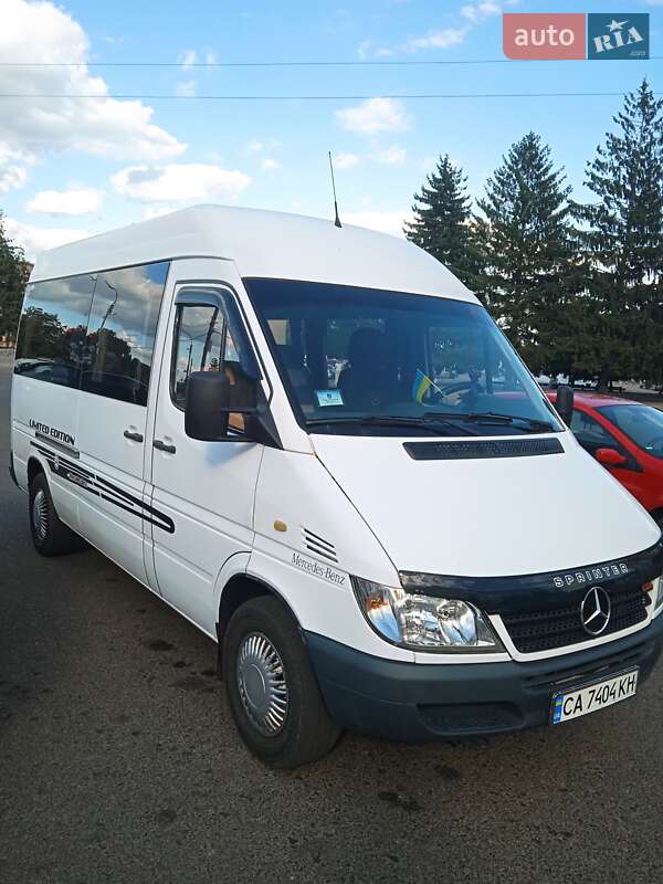 Mercedes-Benz Sprinter 2005
