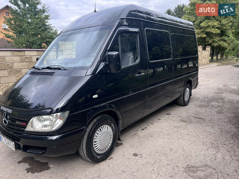 Микроавтобус Mercedes-Benz Sprinter 2000 в Луцке