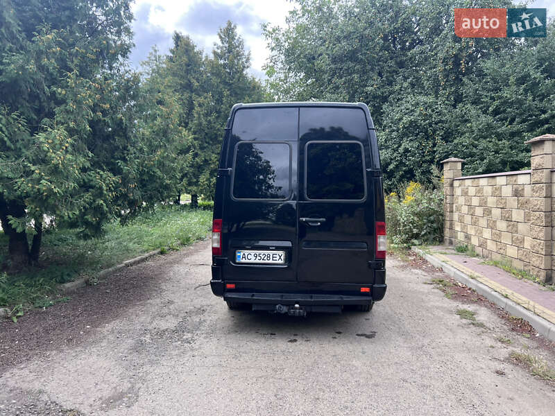 Микроавтобус Mercedes-Benz Sprinter 2000 в Луцке