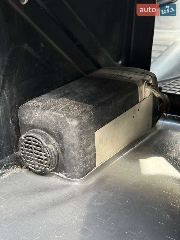 Микроавтобус Mercedes-Benz Sprinter 2000 в Луцке