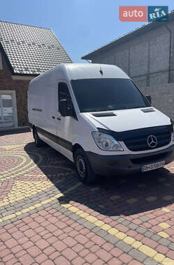 Вантажний фургон Mercedes-Benz Sprinter 2011 в Чернівцях
