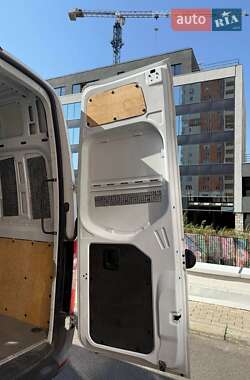 Грузовой фургон Mercedes-Benz Sprinter 2023 в 