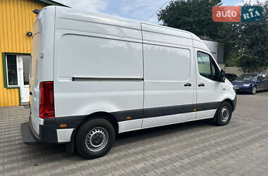 Грузовой фургон Mercedes-Benz Sprinter 2021 в  фото 4 Грузовой фургон Mercedes-Benz Sprinter 2021 в
