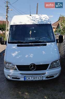 Грузопассажирский фургон Mercedes-Benz Sprinter 2005 в Умани
