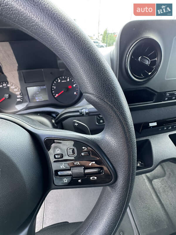 Вантажний фургон Mercedes-Benz Sprinter 2020 в Києві фото 25 Вантажний фургон Mercedes-Benz Sprinter 2020 в Києві