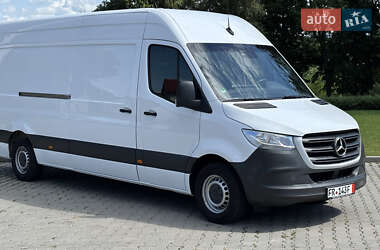 Грузовой фургон Mercedes-Benz Sprinter 2020 в 
