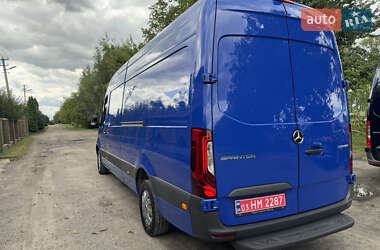 Грузовой фургон Mercedes-Benz Sprinter 2021 в 