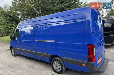 Грузовой фургон Mercedes-Benz Sprinter 2021 в 