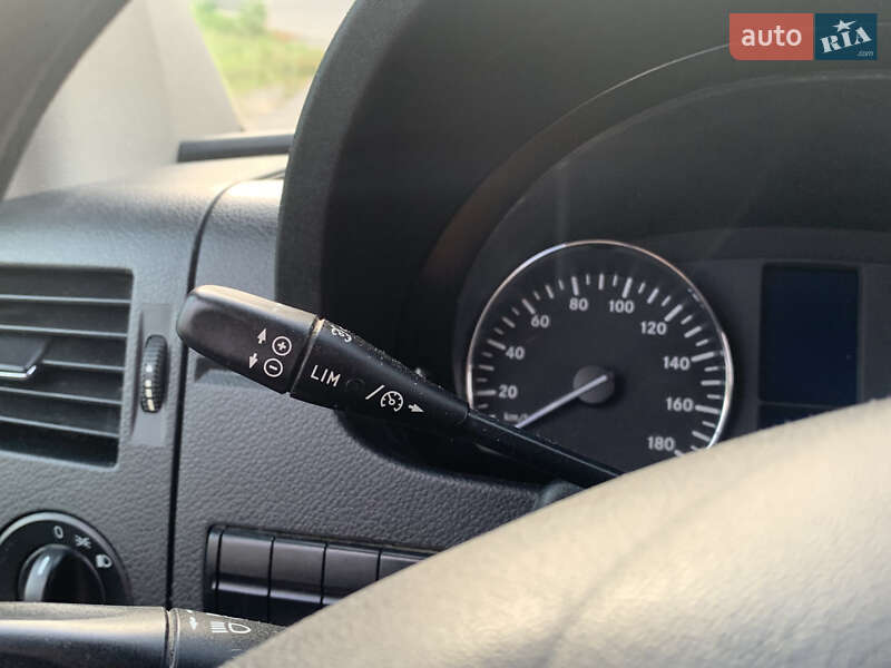 Грузопассажирский фургон Mercedes-Benz Sprinter 2016 в Стрые