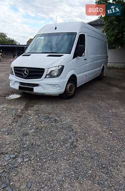 Грузовой фургон Mercedes-Benz Sprinter 2016 в 