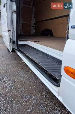 Грузовой фургон Mercedes-Benz Sprinter 2016 в 