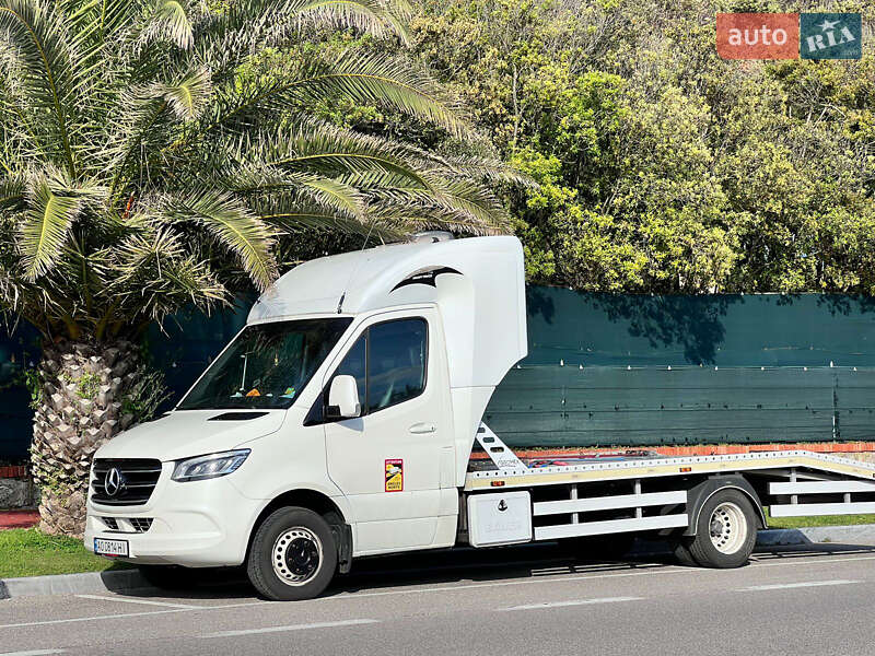 Автовоз Mercedes-Benz Sprinter 2018 в Мукачевому