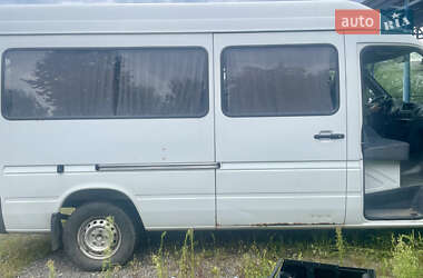 Грузопассажирский фургон Mercedes-Benz Sprinter 2005 в 