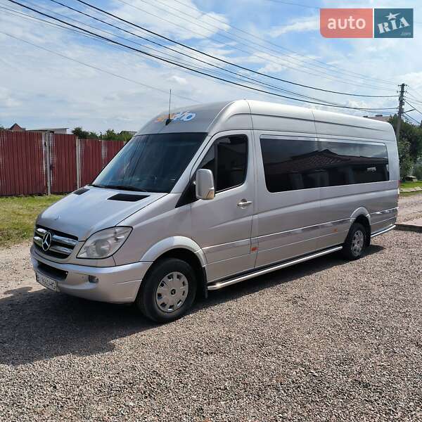 Туристичний / Міжміський автобус Mercedes-Benz Sprinter 2010 в Сумах
