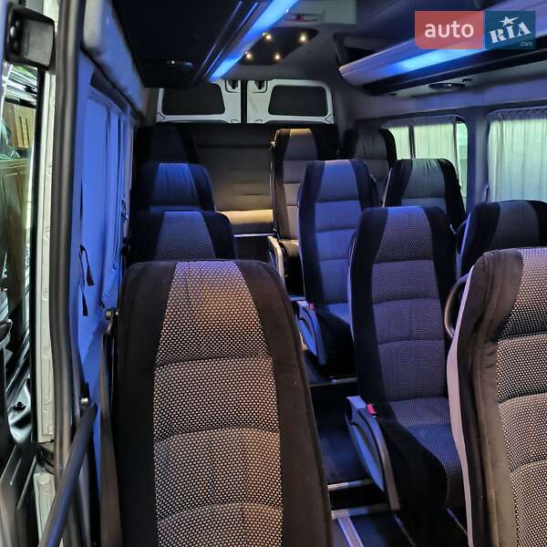 Туристичний / Міжміський автобус Mercedes-Benz Sprinter 2010 в Сумах