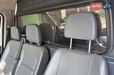 Микроавтобус Mercedes-Benz Sprinter 2000 в 