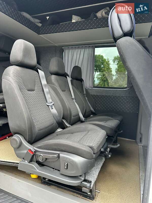 Вантажопасажирський фургон Mercedes-Benz Sprinter 2016 в Тернополі