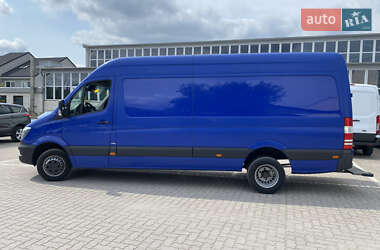 Грузовой фургон Mercedes-Benz Sprinter 2015 в 