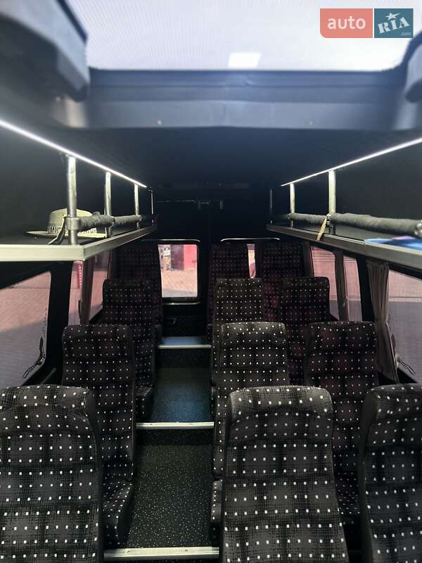 Другие автобусы Mercedes-Benz Sprinter 2001 в Черновцах