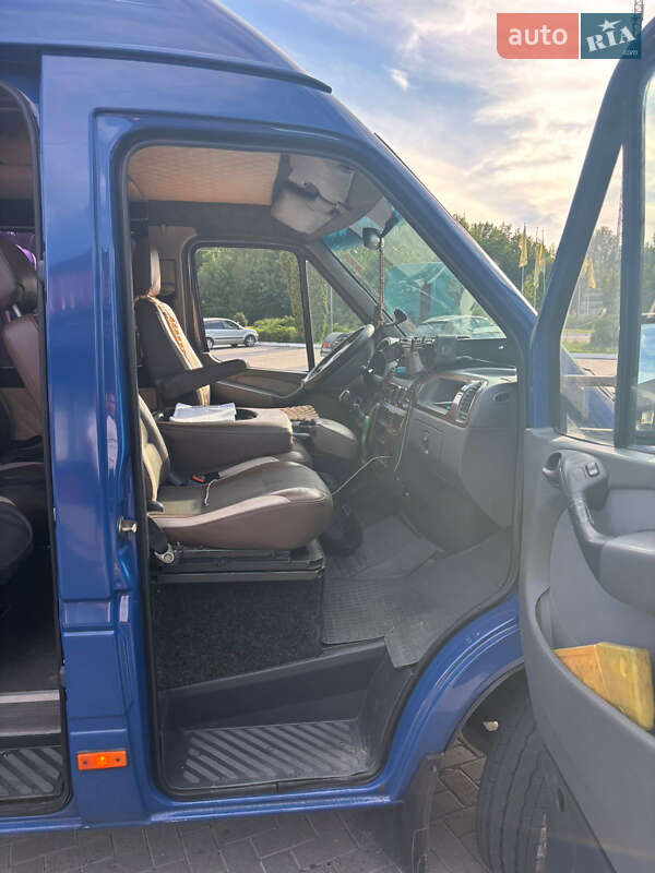 Микроавтобус Mercedes-Benz Sprinter 2004 в Ивано-Франковске фото 8 Микроавтобус Mercedes-Benz Sprinter 2004 в Ивано-Франковске