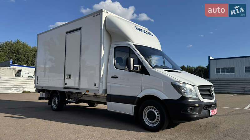 Грузовой фургон Mercedes-Benz Sprinter 2016 в 