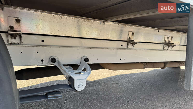 Вантажний фургон Mercedes-Benz Sprinter 2016 в Рівному