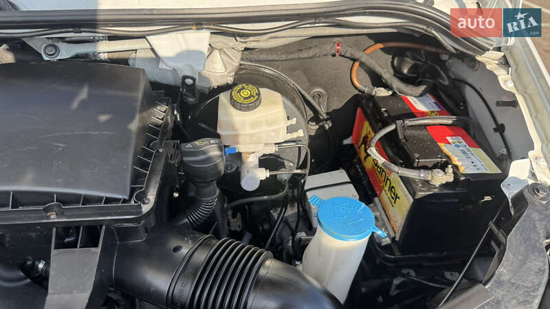 Вантажний фургон Mercedes-Benz Sprinter 2016 в Рівному