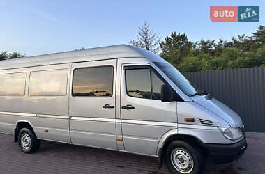Грузопассажирский фургон Mercedes-Benz Sprinter 2006 в 