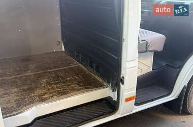Грузовой фургон Mercedes-Benz Sprinter 2005 в 