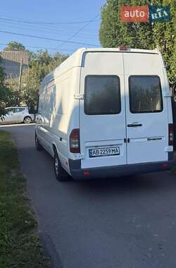 Грузовой фургон Mercedes-Benz Sprinter 2005 в 