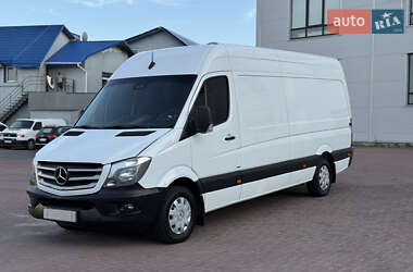 Вантажний фургон Mercedes-Benz Sprinter 2017 в Рівному