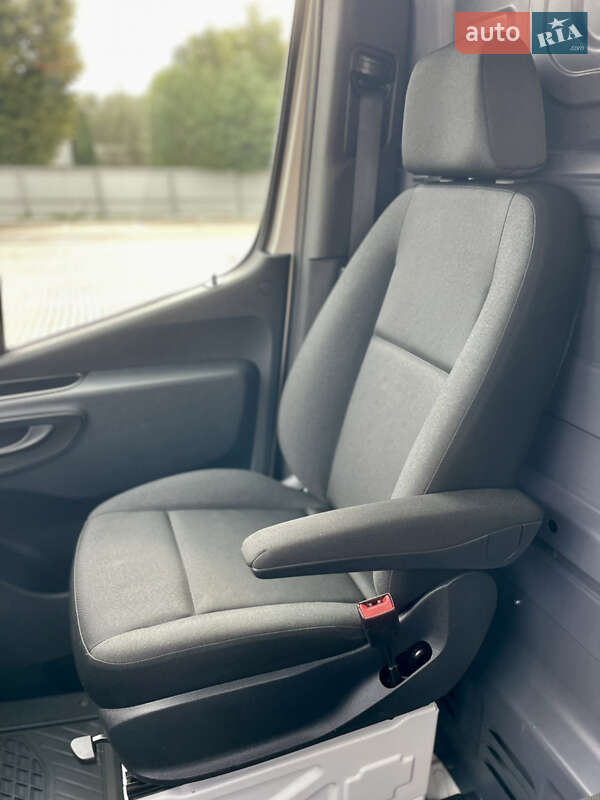 Грузовой фургон Mercedes-Benz Sprinter 2019 в Луцке