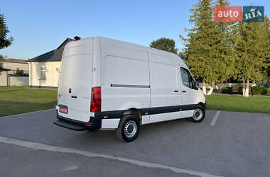 Грузовой фургон Mercedes-Benz Sprinter 2020 в 