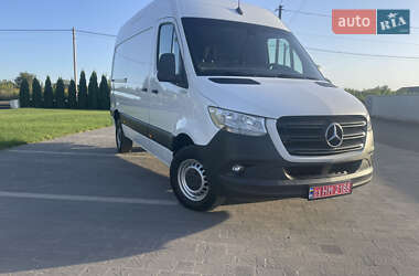 Грузовой фургон Mercedes-Benz Sprinter 2020 в 