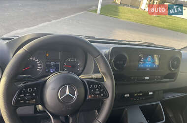 Грузовой фургон Mercedes-Benz Sprinter 2020 в 