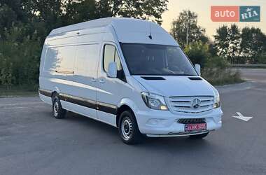 Грузовой фургон Mercedes-Benz Sprinter 2017 в 