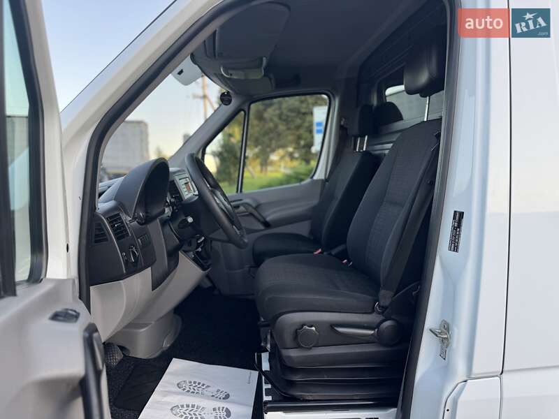 Грузовой фургон Mercedes-Benz Sprinter 2017 в Дубно