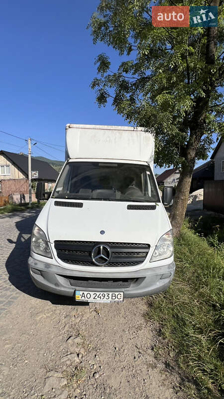 Грузовой фургон Mercedes-Benz Sprinter 2007 в 