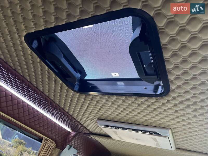 Мікроавтобус Mercedes-Benz Sprinter 2005 в Одесі фото 5 Мікроавтобус Mercedes-Benz Sprinter 2005 в Одесі