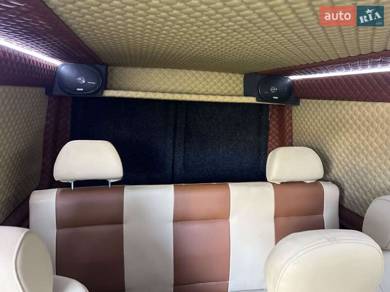 Мікроавтобус Mercedes-Benz Sprinter 2005 в Одесі фото 17 Мікроавтобус Mercedes-Benz Sprinter 2005 в Одесі