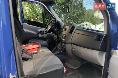 Грузовой фургон Mercedes-Benz Sprinter 2011 в 
