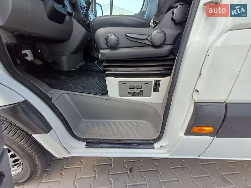Грузовой фургон Mercedes-Benz Sprinter 2014 в Львове фото 31 Грузовой фургон Mercedes-Benz Sprinter 2014 в Львове